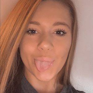 Meet your Posher, Naomi